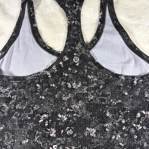 Lululemon Racerback Tank Top Black Grey Floral Print Women's size 8 - Picture 6 of 6